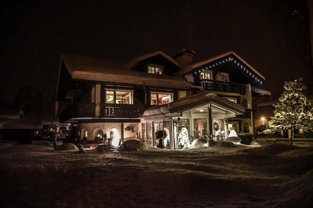 Haus Susanne - Top-Ferienwohnungen - Sommer-Bergbahn Inklusive Obermaiselstein Luaran gambar